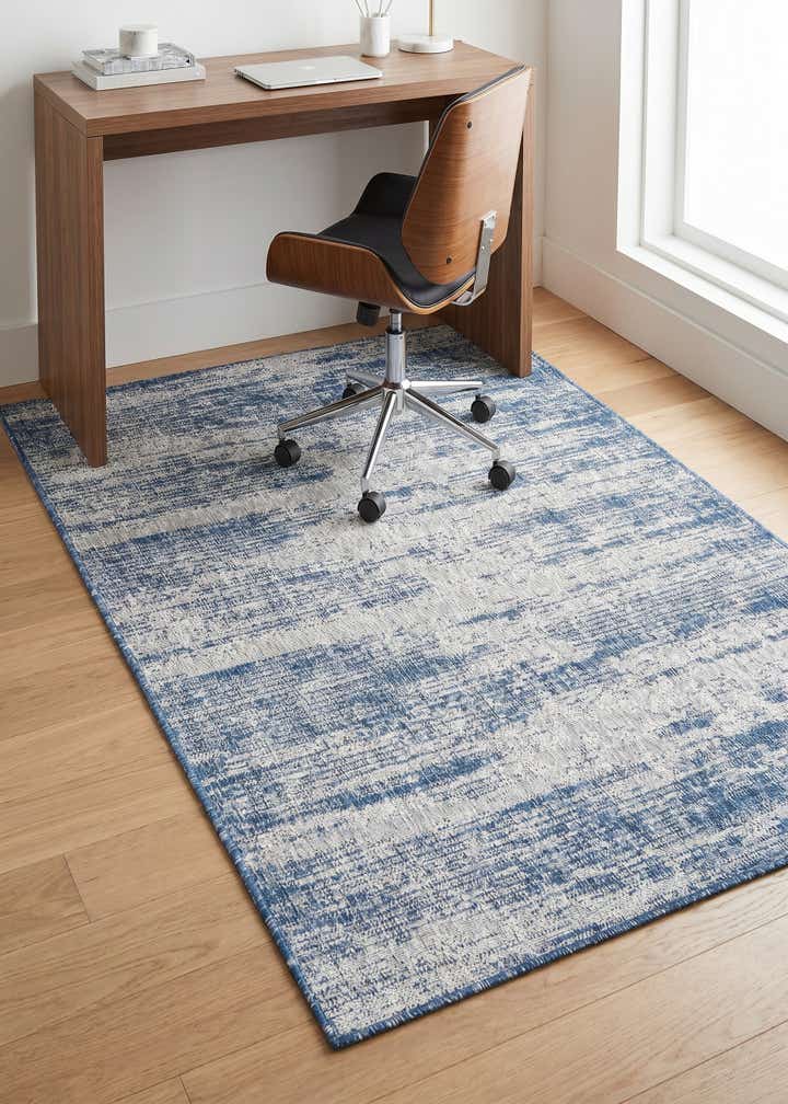 4' x 6' Easy-Clean Modern Indoor / Outdoor Rug