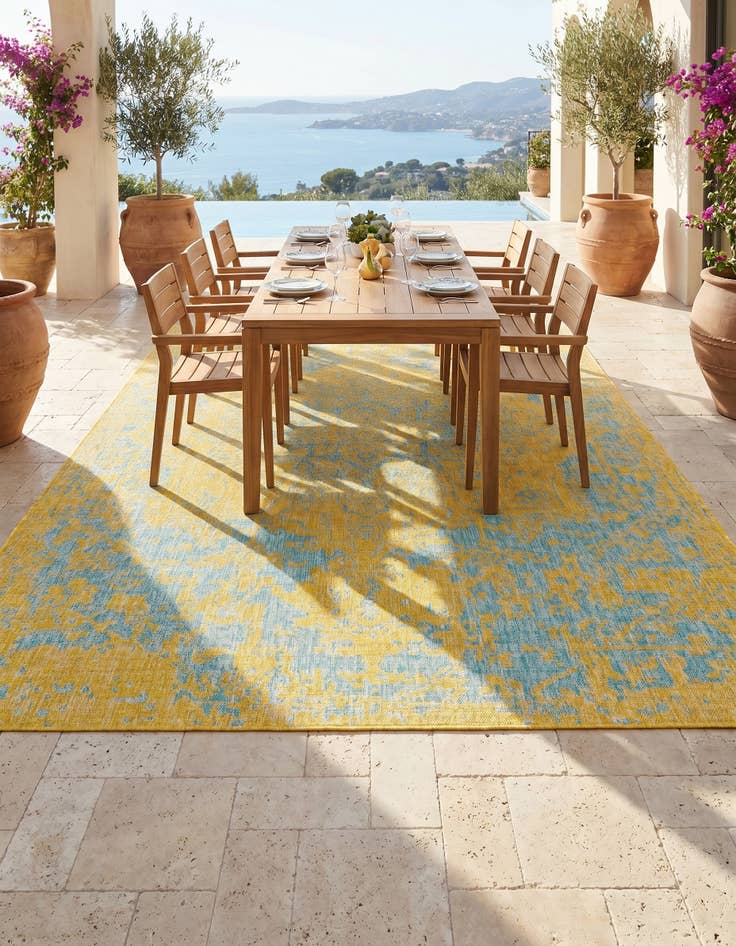 Detail image of 7' x 10' Easy-Clean Jill Zarin Dubai Indoor / Outdoor Rug
