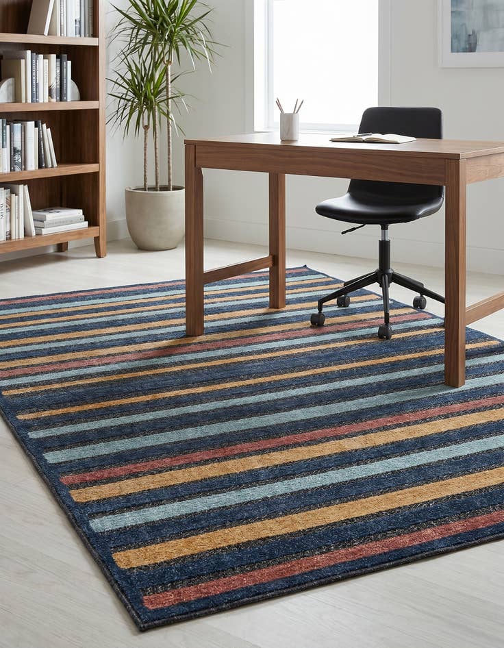 Detail image of 4' x 6' Easy-Clean Belize Indoor / Outdoor Rug