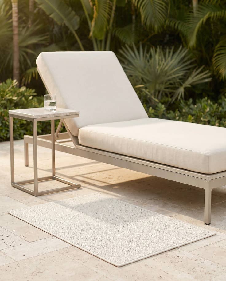 Detail image of 2' x 3' 1 Easy-Clean Solid Indoor / Outdoor Rug