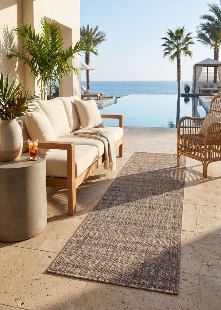 2' x 8' Easy-Clean Striped Indoor / Outdoor Runner Rug