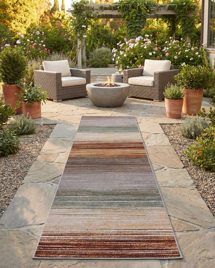 2' 7 x 10' Easy-Clean Modern Indoor / Outdoor Runner Rug