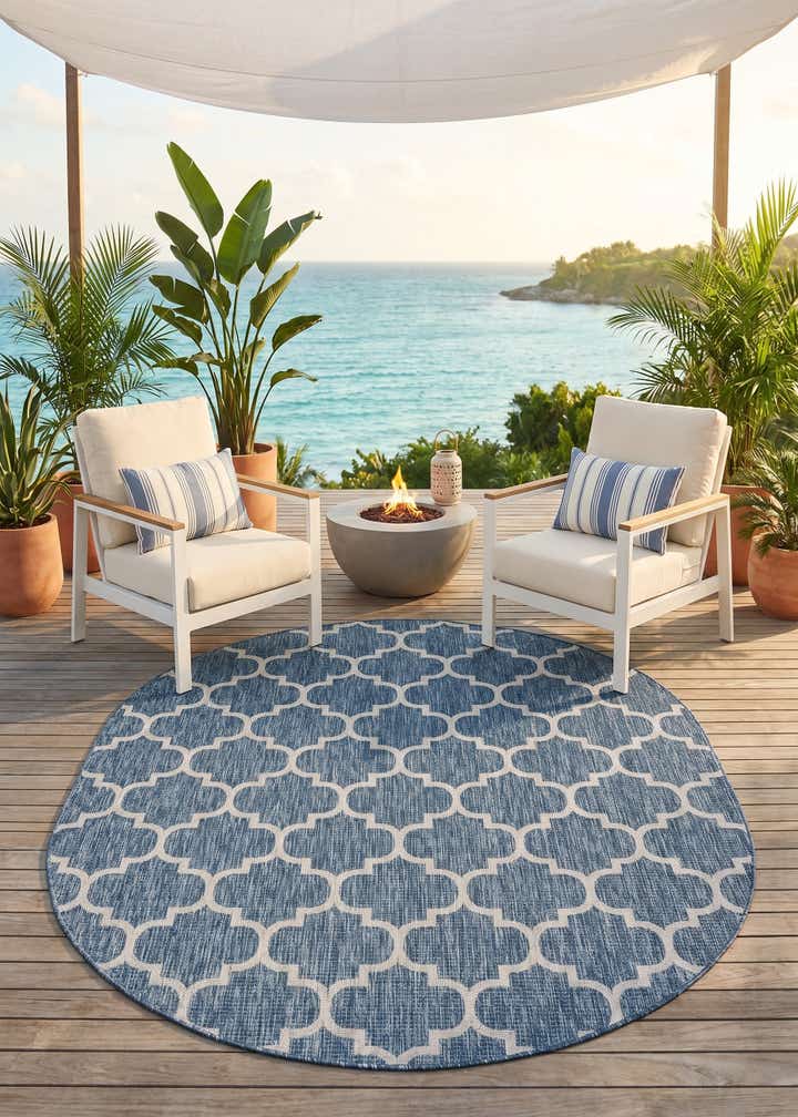 7' 10 x 10' Easy-Clean Trellis Indoor / Outdoor Oval Rug