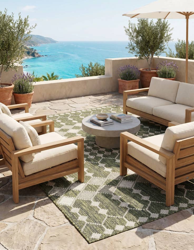 Detail image of 5' 3 x 8' Easy-Clean Trellis Indoor / Outdoor Rug