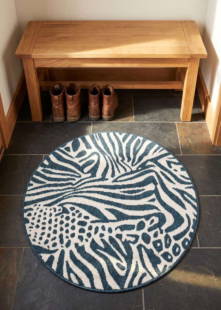 3' x 3' Easy-Clean Safari Indoor / Outdoor Round Rug