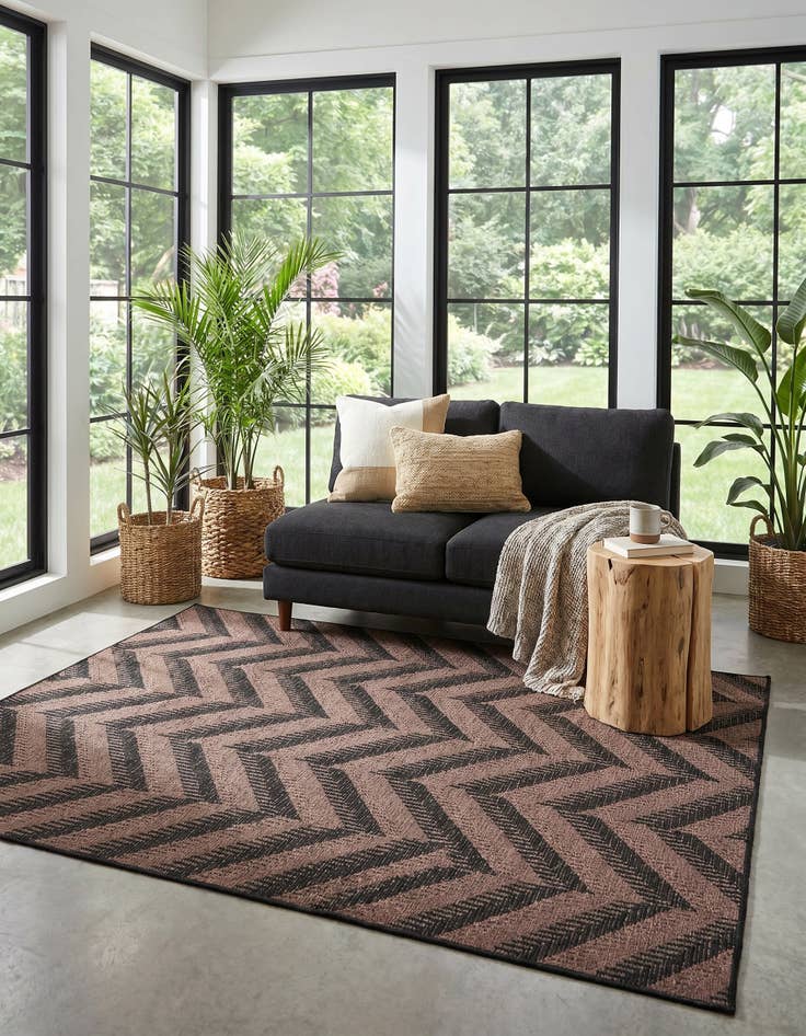 Detail image of 5' 3 x 8' Easy-Clean Modern Indoor / Outdoor Rug