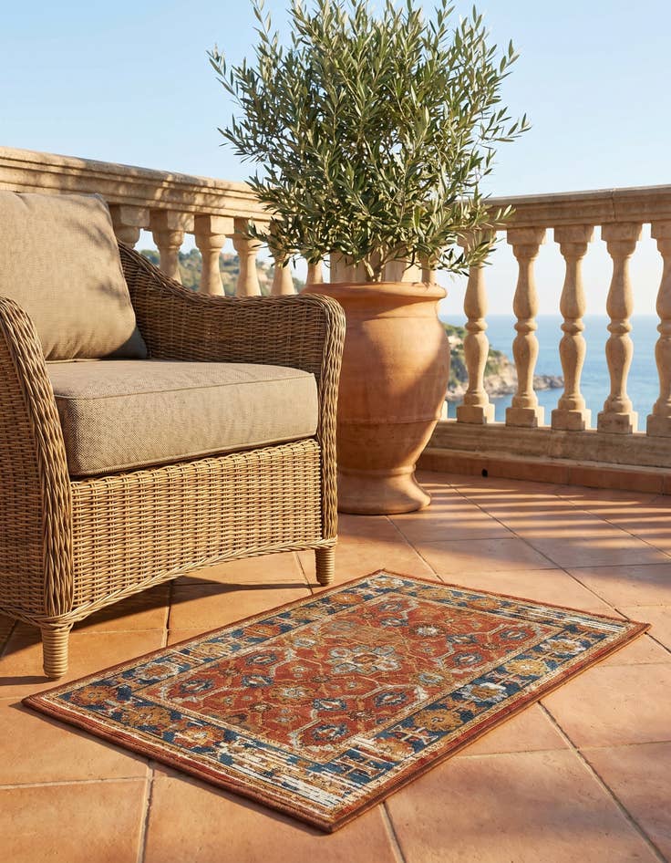 Detail image of 2' x 3' Easy-Clean Traditional Indoor / Outdoor Rug