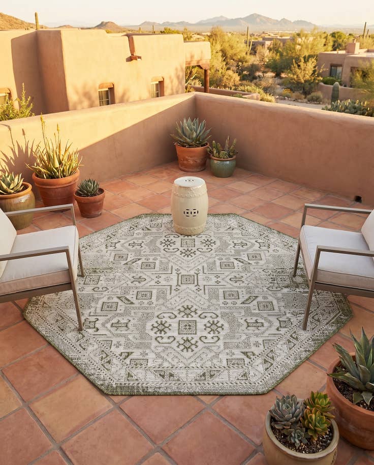 Detail image of 5' 3 x 5' 3 Easy-Clean Aztec Indoor / Outdoor Octagon Rug