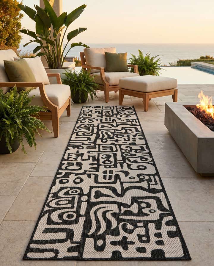 2' 7 x 12' Easy-Clean Modern Indoor / Outdoor Runner Rug