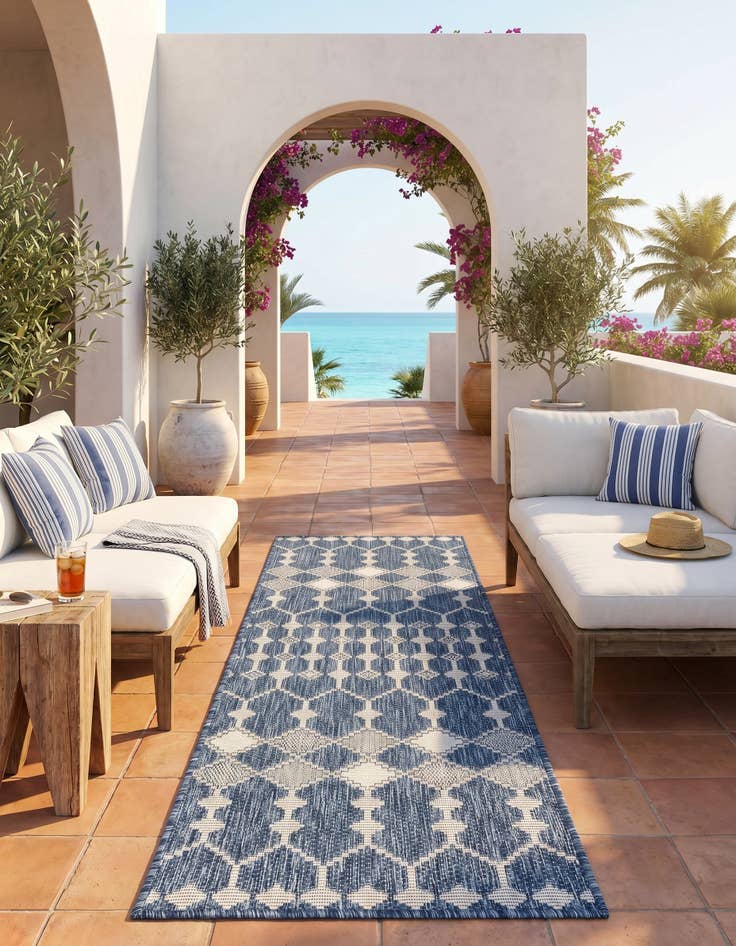 Detail image of 2' x 6' Easy-Clean Trellis Indoor / Outdoor Runner Rug