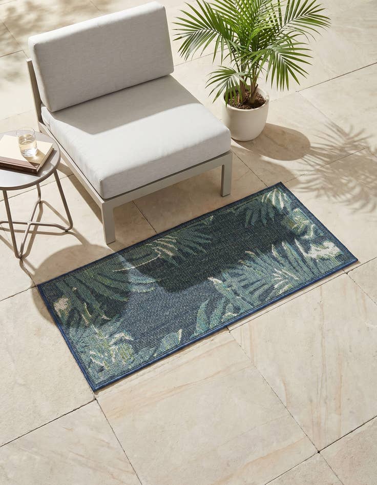 Detail image of 2' x 4' Easy-Clean Baja Indoor / Outdoor Runner Rug