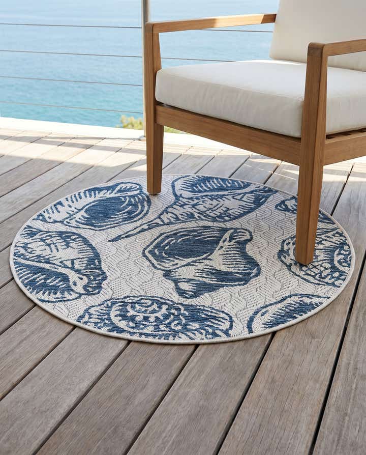 3' x 3' Easy-Clean Coastal Indoor / Outdoor Round Rug