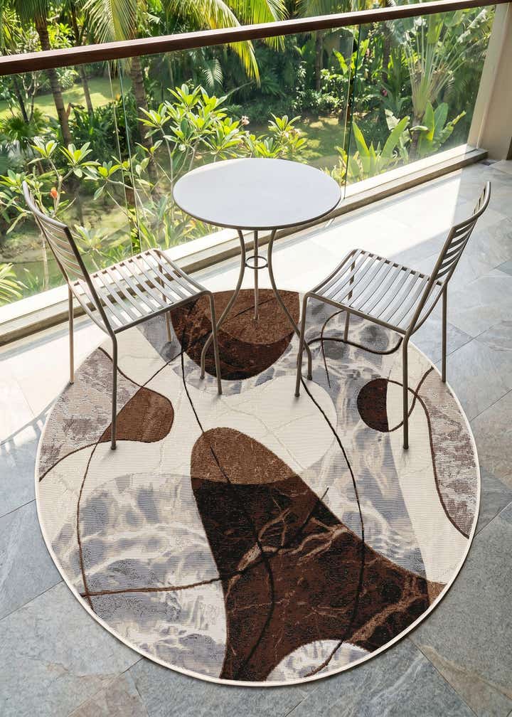 5' x 5' Easy-Clean Modern Indoor / Outdoor Round Rug