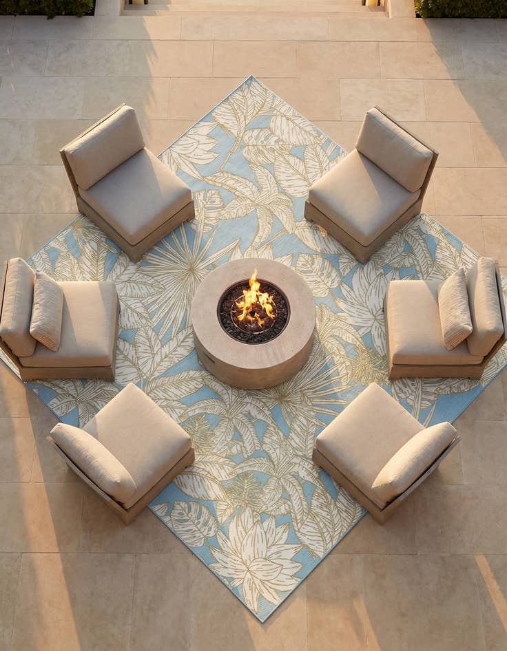 Detail image of 7' 10 x 7' 10 Easy-Clean Botanical Indoor / Outdoor Square Rug