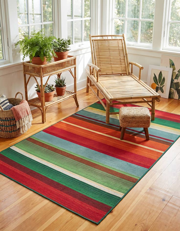 Detail image of 3' 3 x 5' 3 Easy-Clean Modern Indoor / Outdoor Rug