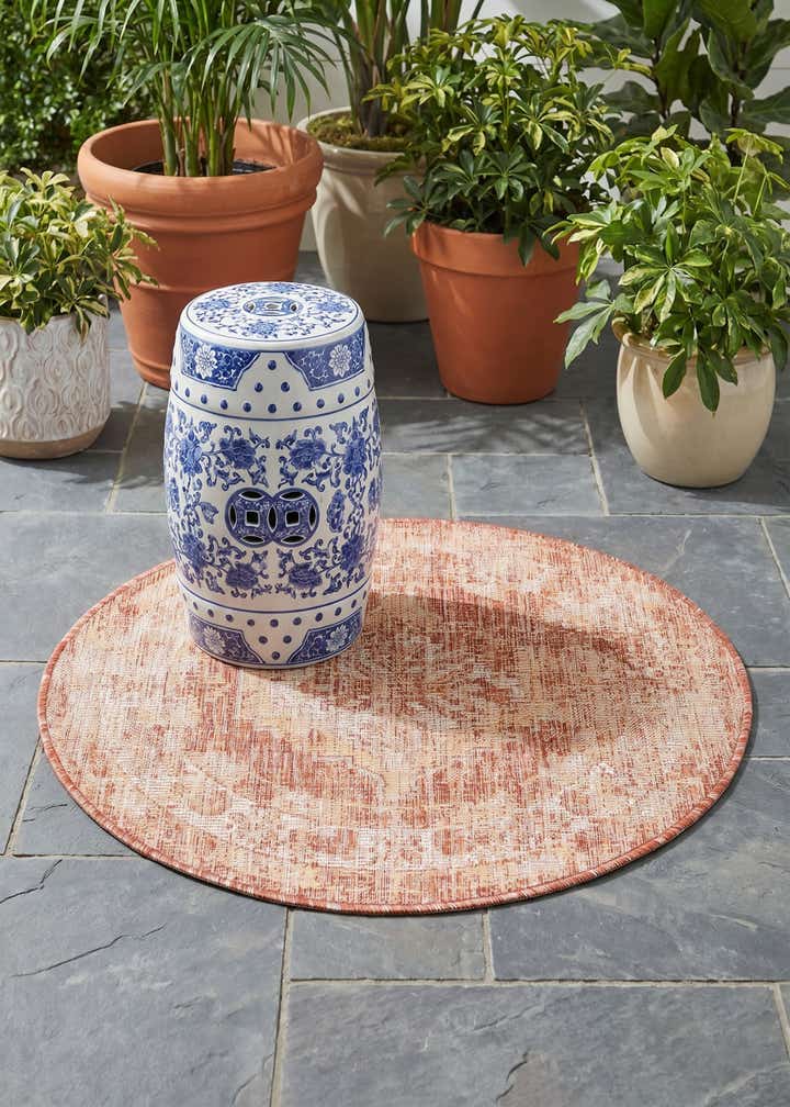 3' x 3' Easy-Clean Traditional Indoor / Outdoor Round Rug