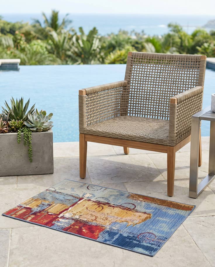 Detail image of 2' 2 x 3' Easy-Clean Modern Indoor / Outdoor Rug