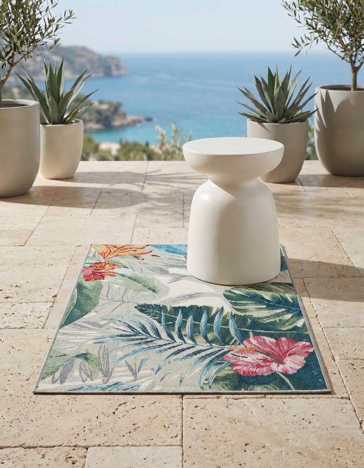 Detail image of 2' x 3' Easy-Clean Botanical Indoor / Outdoor Rug