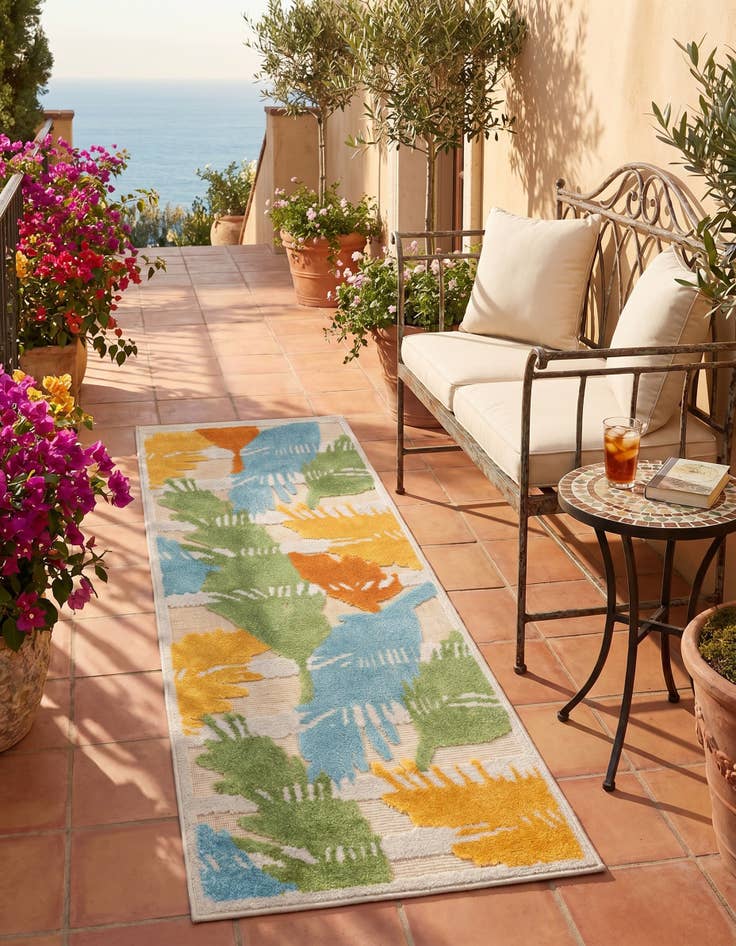 Detail image of 2' x 6' Easy-Clean Aruba Indoor / Outdoor Runner Rug