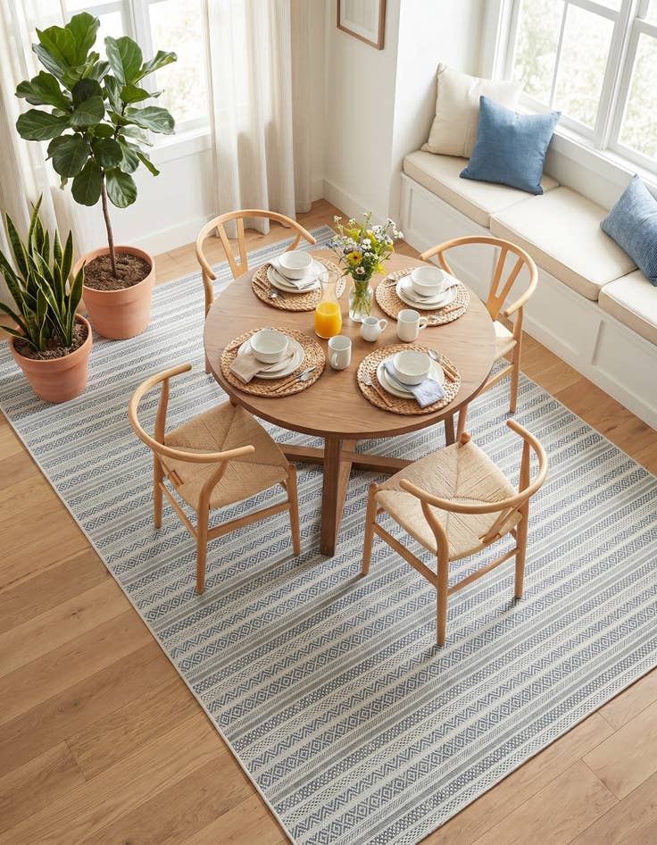 Detail image of 7' 10 x 11' Easy-Clean Striped Indoor / Outdoor Rug
