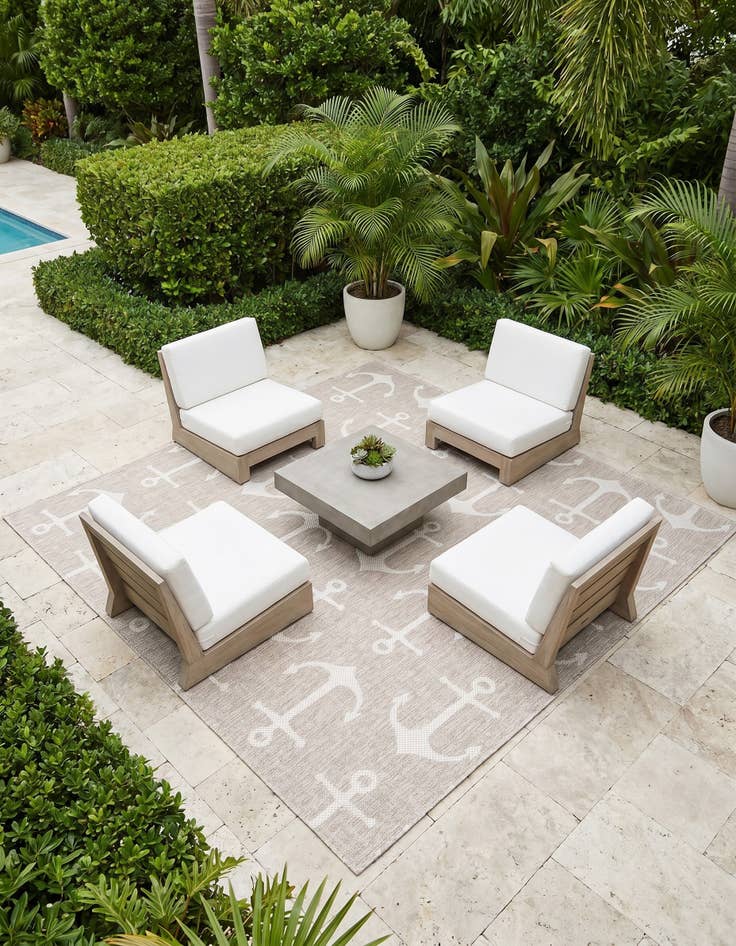 Detail image of 7' 10 x 7' 10 Easy-Clean Coastal Indoor / Outdoor Square Rug