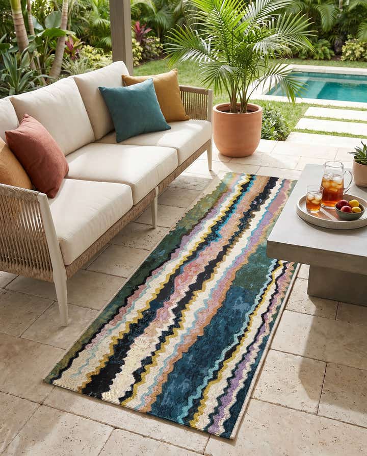 2' x 5' Easy-Clean Modern Indoor / Outdoor Runner Rug