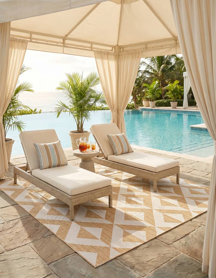 Detail image of 5' 3 x 8' Easy-Clean Jill Zarin Napa Indoor / Outdoor Rug