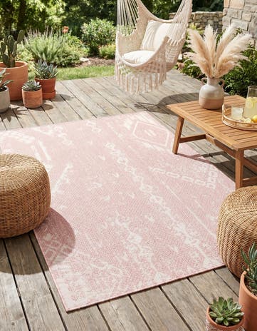 4' x 6' Easy-Clean Bohemian Indoor / Outdoor Rug