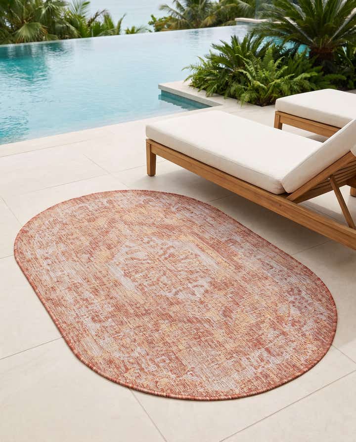 3' x 5' 3 Easy-Clean Traditional Indoor / Outdoor Oval Rug