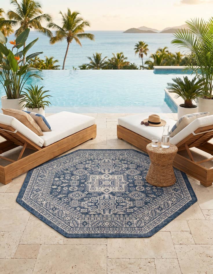 Detail image of 5' 3 x 5' 3 Easy-Clean Aztec Indoor / Outdoor Octagon Rug
