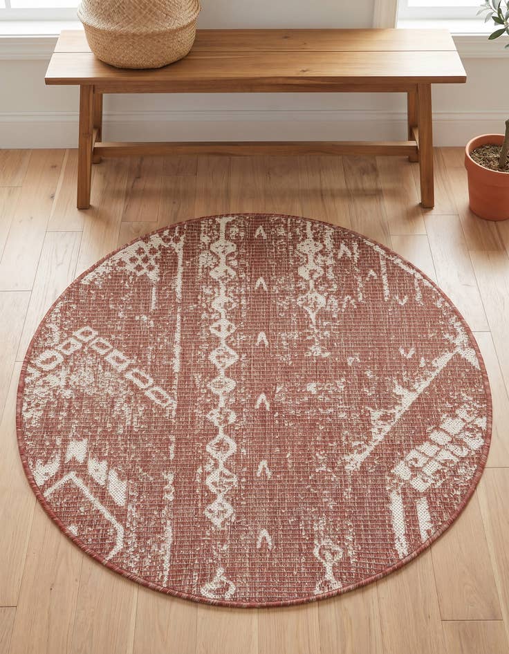 Detail image of 3' x 3' Easy-Clean Bohemian Indoor / Outdoor Round Rug