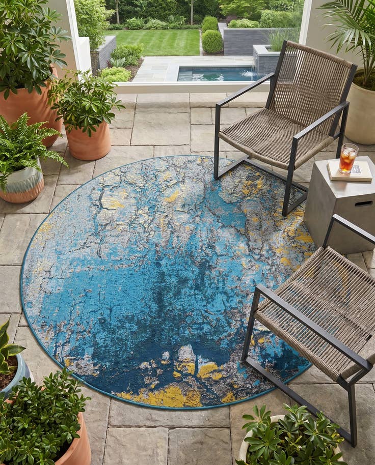 Detail image of 5' x 5' Easy-Clean Modern Indoor / Outdoor Round Rug