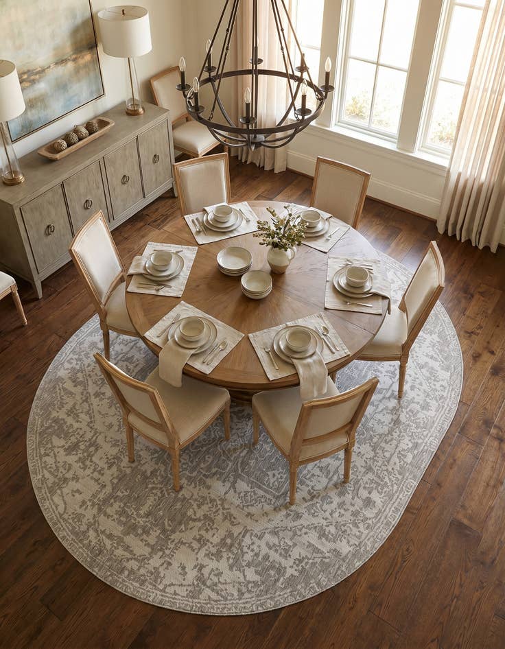 Detail image of 7' 10 x 10' Easy-Clean Jill Zarin Dubai Indoor / Outdoor Oval Rug