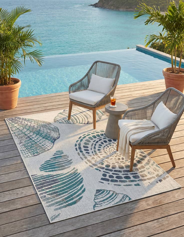 Detail image of 4' x 6' Easy-Clean Coastal Indoor / Outdoor Rug