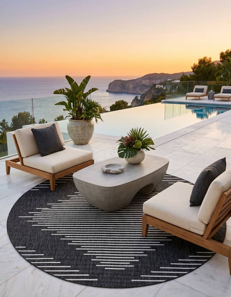 Detail image of 10' x 10' Easy-Clean Modern Indoor / Outdoor Round Rug