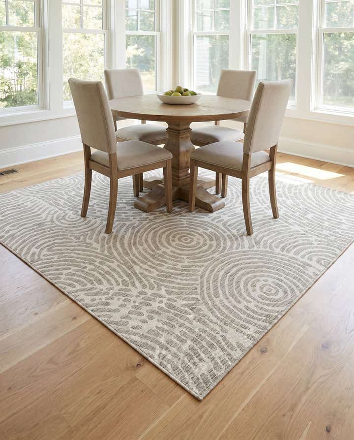 7' 10 x 7' 10 Easy-Clean Modern Indoor / Outdoor Square Rug
