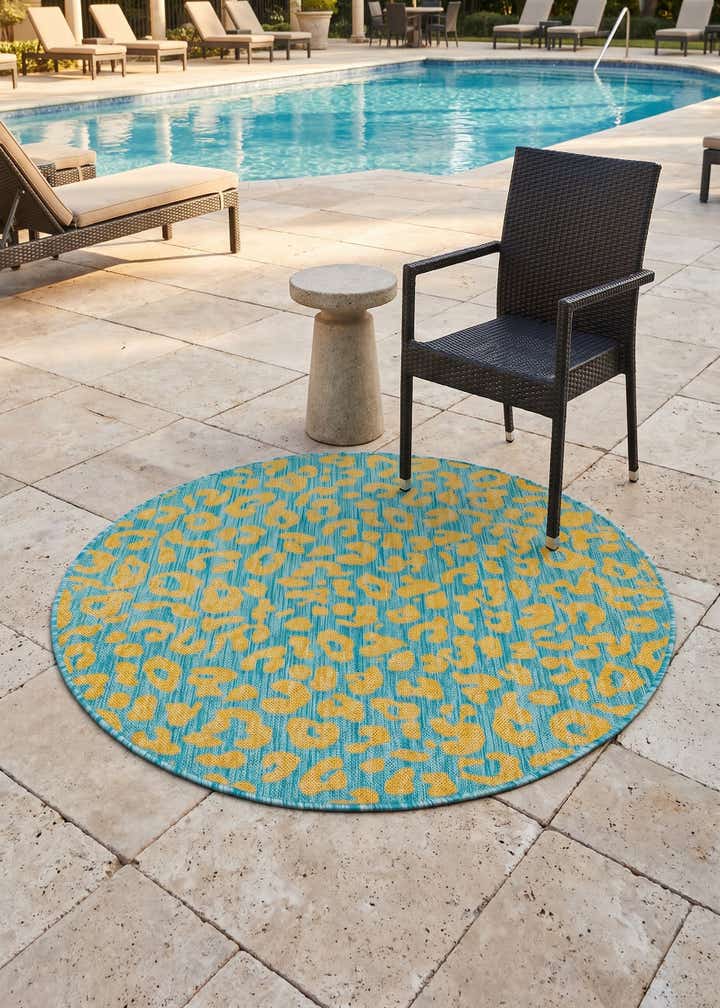 4' x 4' Easy-Clean Safari Indoor / Outdoor Round Rug