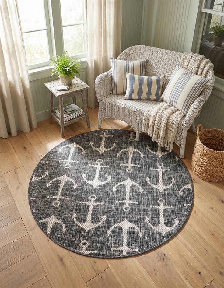 Detail image of 4' x 4' Easy-Clean Coastal Indoor / Outdoor Round Rug