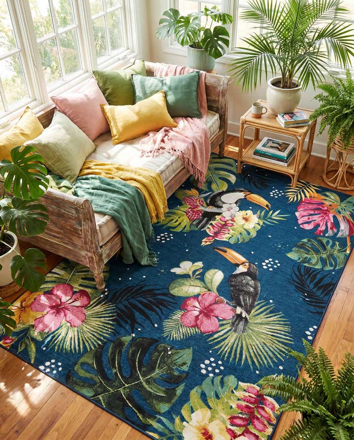 5' 3 x 8' Easy-Clean Botanical Indoor / Outdoor Rug