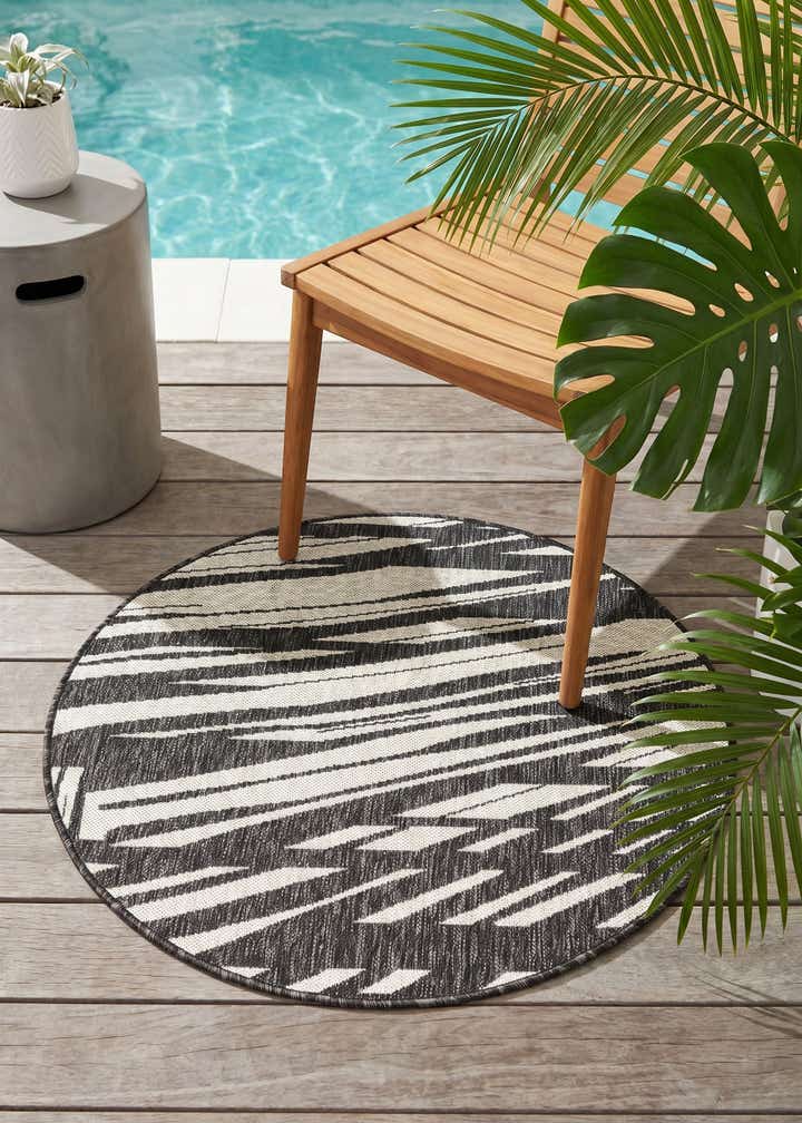 3' x 3' Easy-Clean Modern Indoor / Outdoor Round Rug