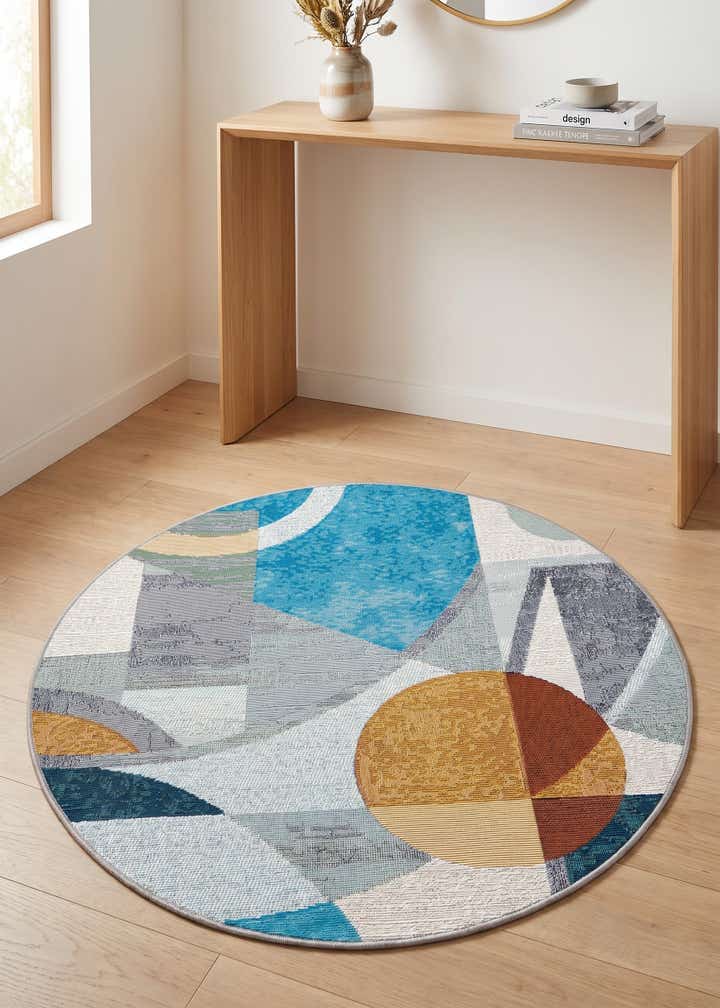 3' 3 x 3' 3 Easy-Clean Modern Indoor / Outdoor Round Rug
