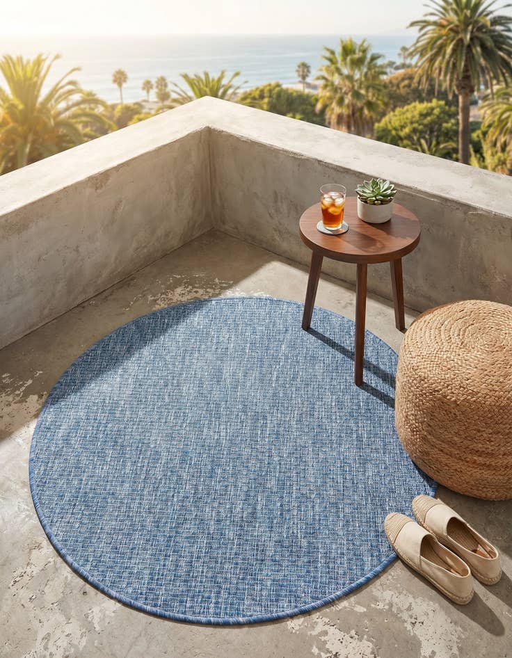 Detail image of 3' x 3' Easy-Clean Solid Indoor / Outdoor Round Rug