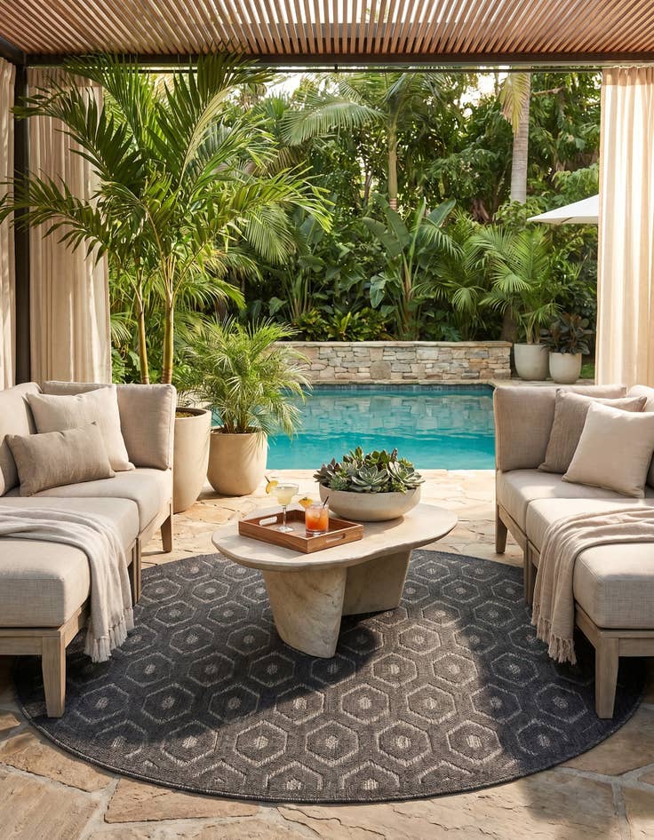 Detail image of 5' 3 x 5' 3 Easy-Clean Trellis Textured Indoor / Outdoor Round Rug