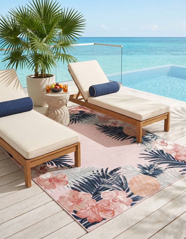 Detail image of 6' 4 x 9' Easy-Clean Botanical Indoor / Outdoor Rug