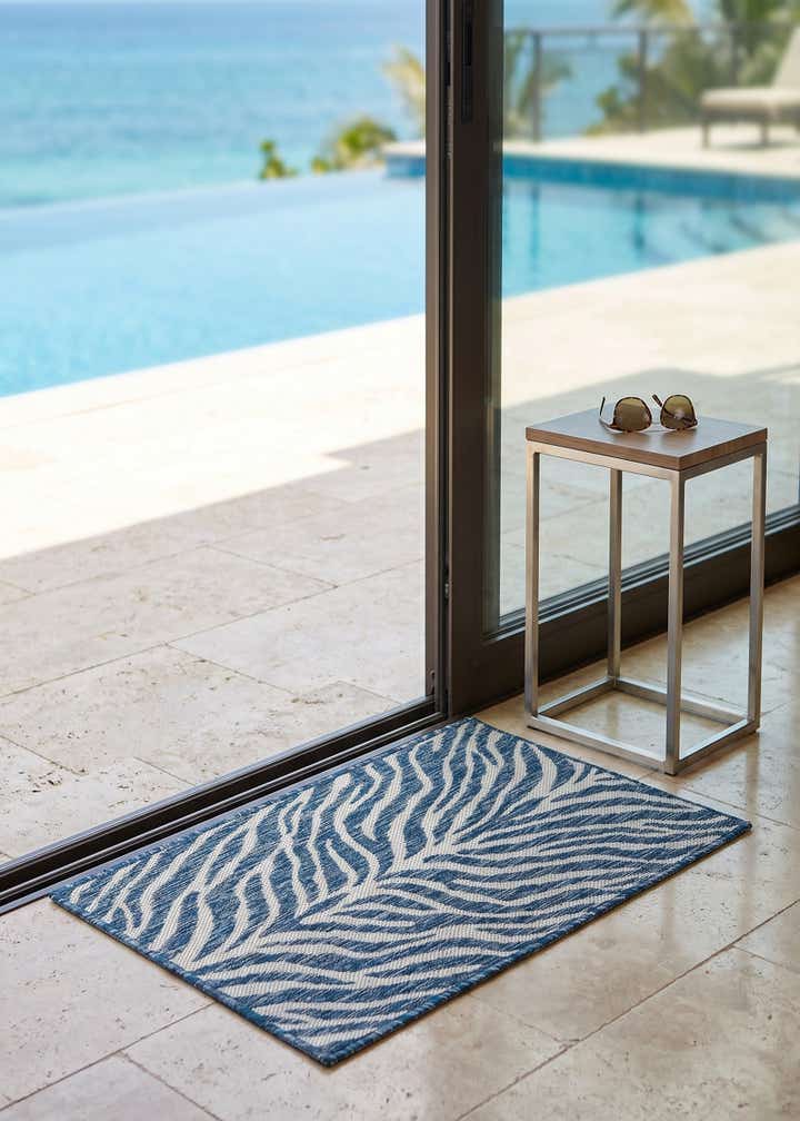 2' x 3' Easy-Clean Safari Indoor / Outdoor Rug