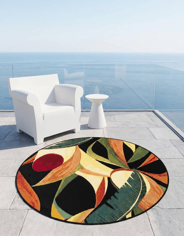 Detail image of 4' x 4' Easy-Clean Botanical Indoor / Outdoor Round Rug