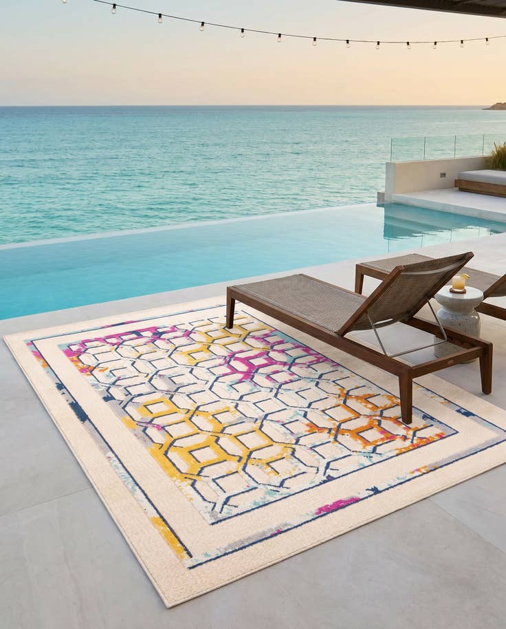 Detail image of 5' 3 x 7' 7 Easy-Clean Indoor / Outdoor Rug