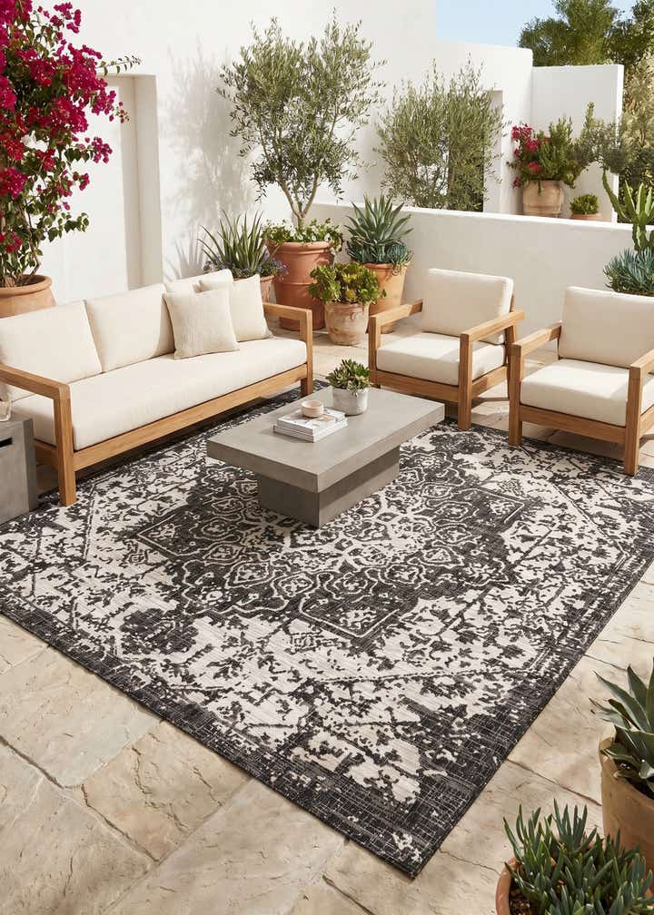 7' 10 x 7' 10 Easy-Clean Jill Zarin Dubai Indoor / Outdoor Square Rug