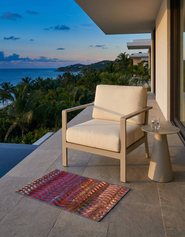 Detail image of 2' 2 x 3' Easy-Clean Modern Indoor / Outdoor Rug