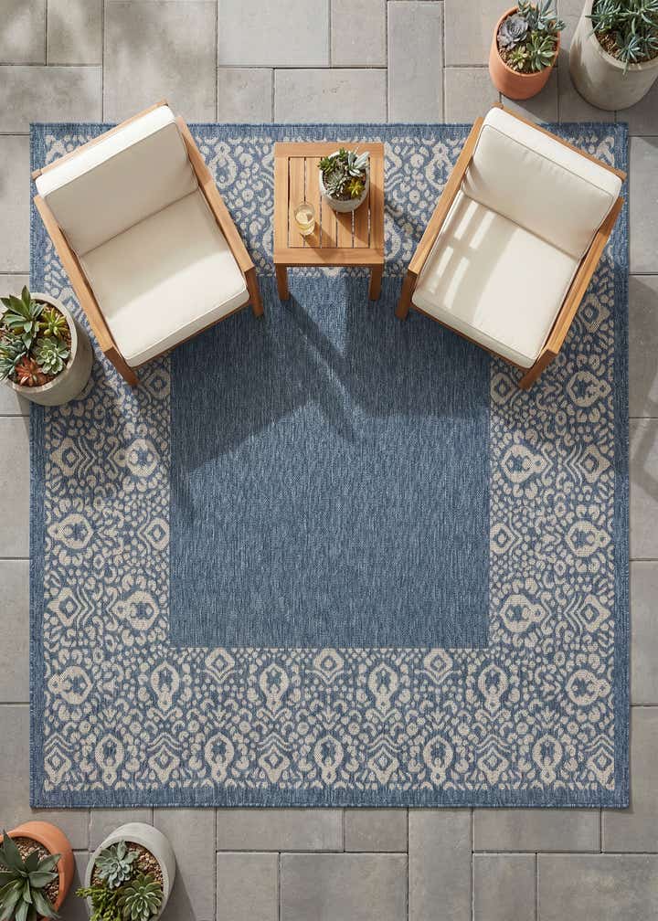 6' x 6' Easy-Clean Border Indoor / Outdoor Square Rug